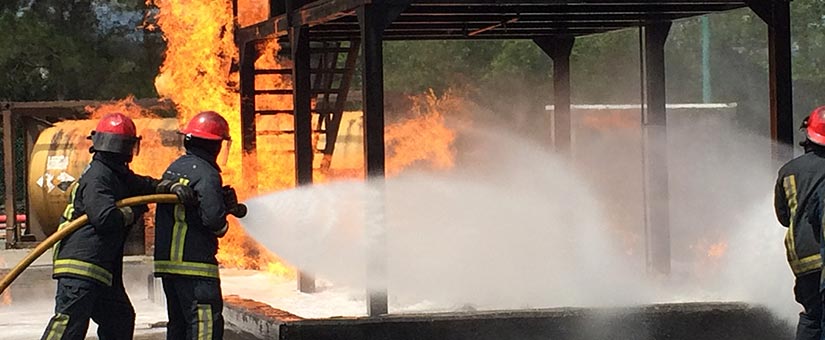 Prácticas contra incendios: la mejor forma de prepararte para emergencias CESE